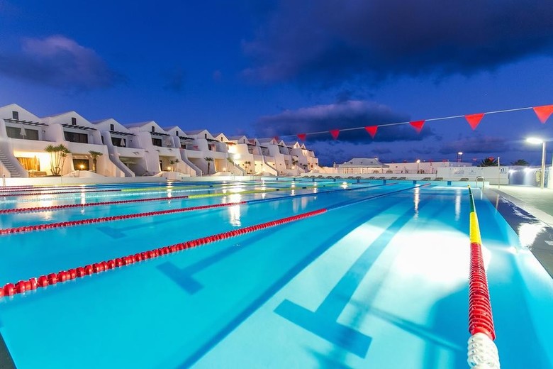 Apartamentos Sands Beach Resort