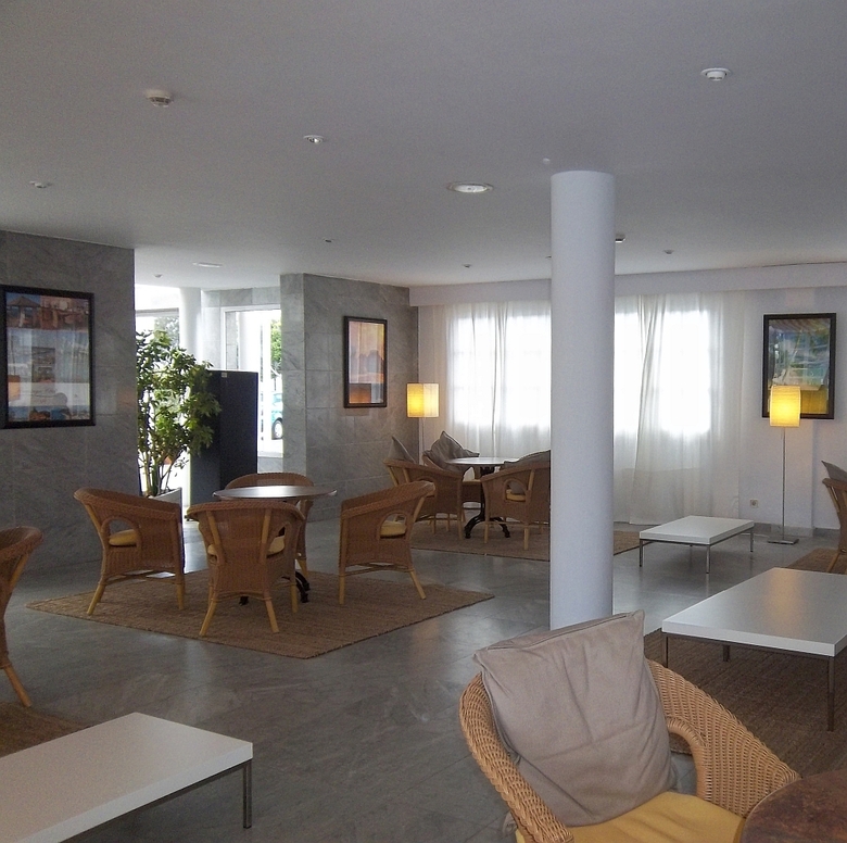 Hotel Oasis Lanz Beach Mate