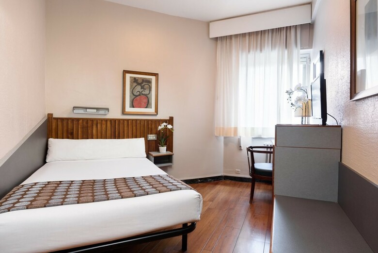 Hotel Crisol Quindos