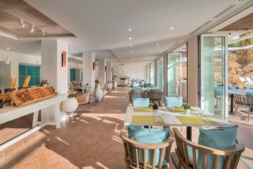 Hotel Barcel� Ponent Beach