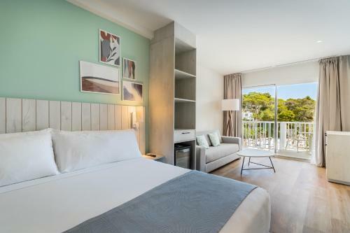 Hotel Barcel� Ponent Beach