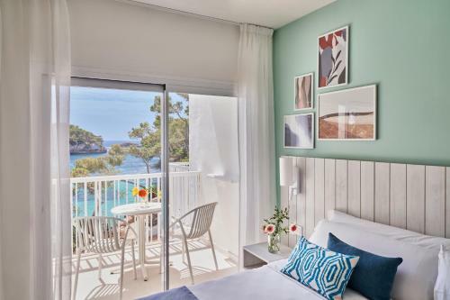 Hotel Barcel� Ponent Beach