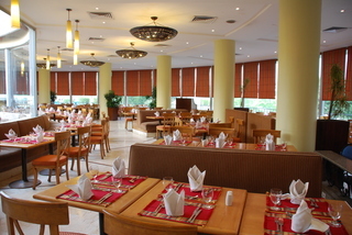 Hotel Intercontinental Pyramids Park Resort Cairo