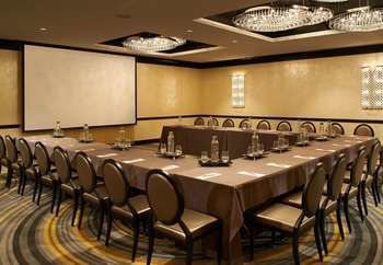 Hotel Metropolitan At The 9, Autograph Collection