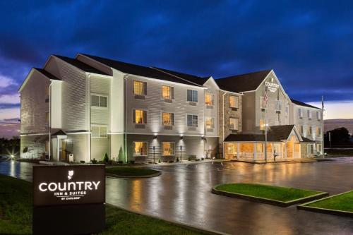 Hotel Country Inn & Suites Marion