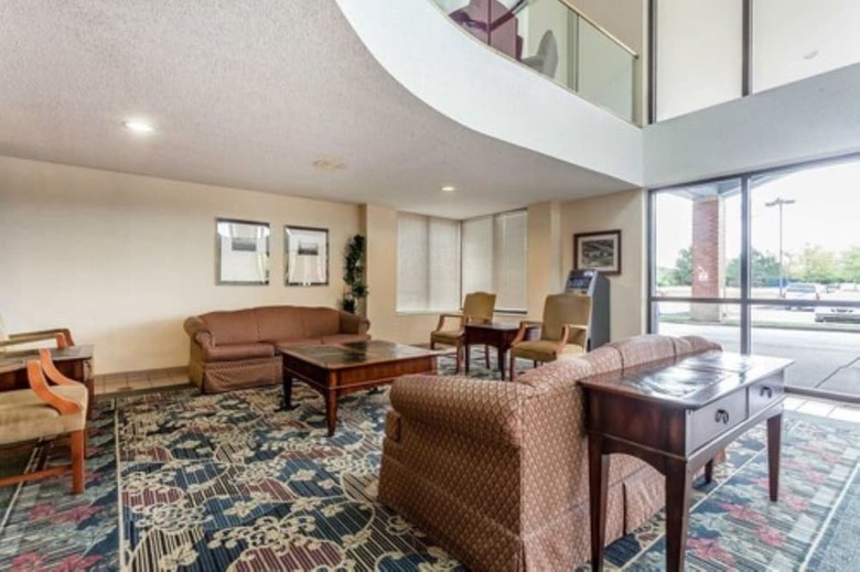 Hotel Comfort Inn Cleveland Airport