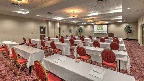 Hotel Holiday Inn North Quail Springs