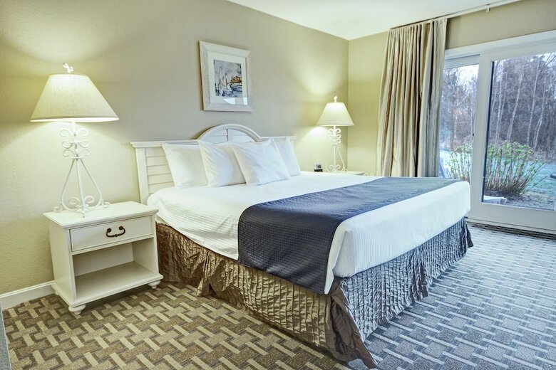 Hotel Wyndham Newport Overlook