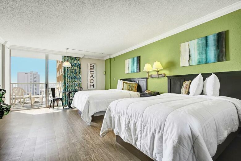 Hotel Sands Ocean Club