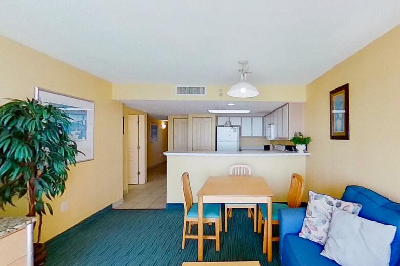 Hotel Bay Watch Resort & Conference Center