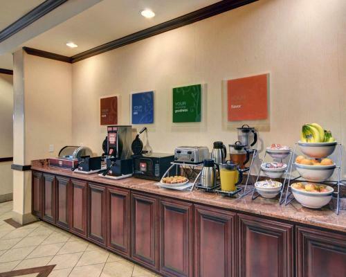 Hotel Comfort Suites Fort Worth South