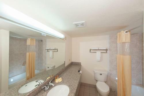Motel Days Inn & Suites Laredo Texas