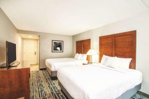 Hotel La Quinta By Wyndham Charlottesville-uva Medical