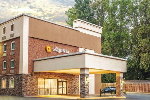 Hotel La Quinta By Wyndham Charlottesville-uva Medical
