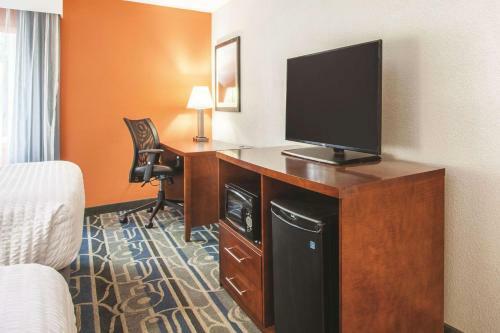 Hotel La Quinta By Wyndham Charlottesville-uva Medical
