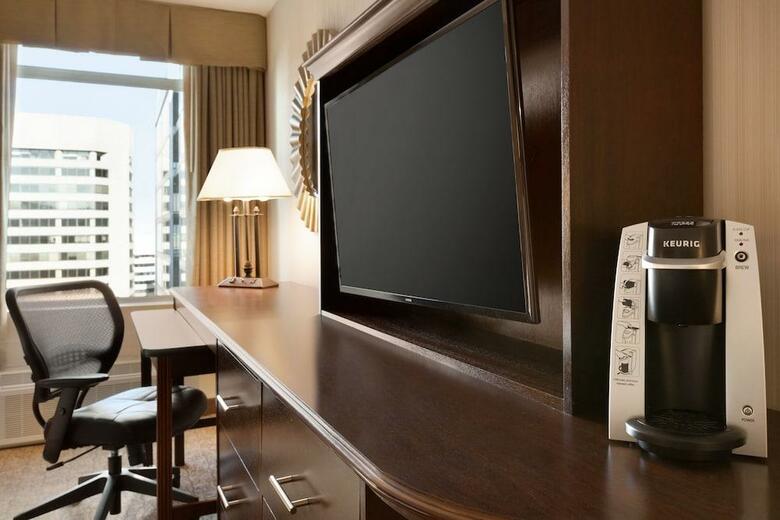 Hotel Crowne Plaza Washington National Airport