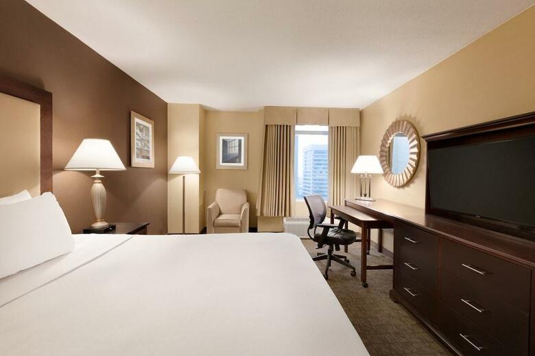 Hotel Crowne Plaza Washington National Airport