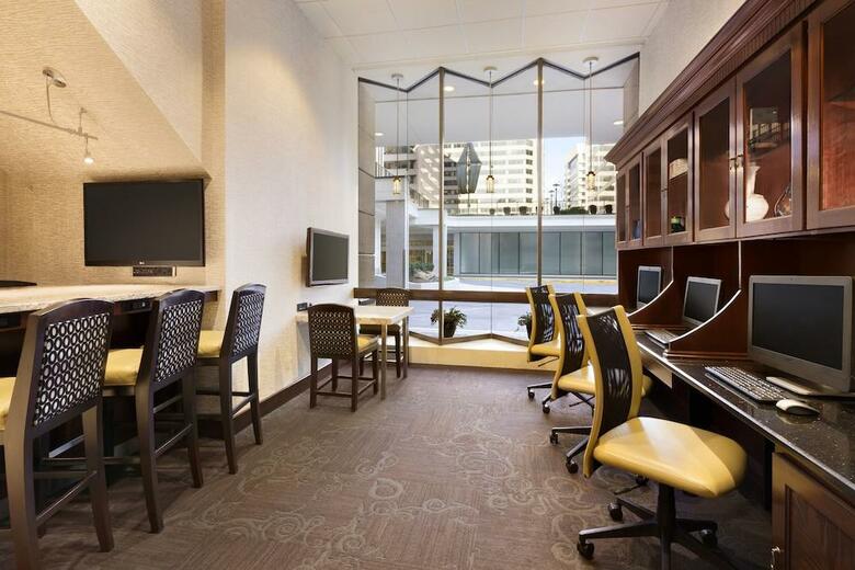 Hotel Crowne Plaza Washington National Airport