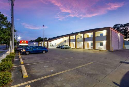 Hotel Econo Lodge Little Creek