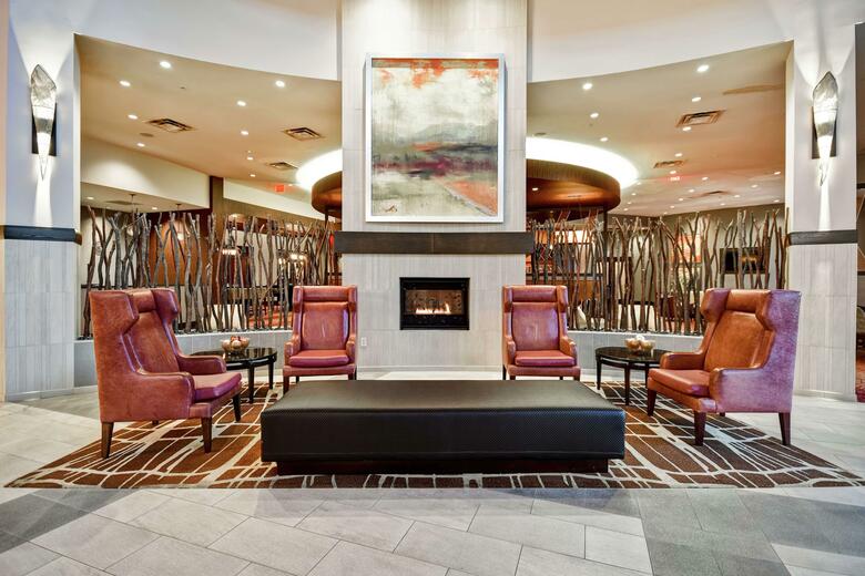 Hotel Embassy Suites Springfield