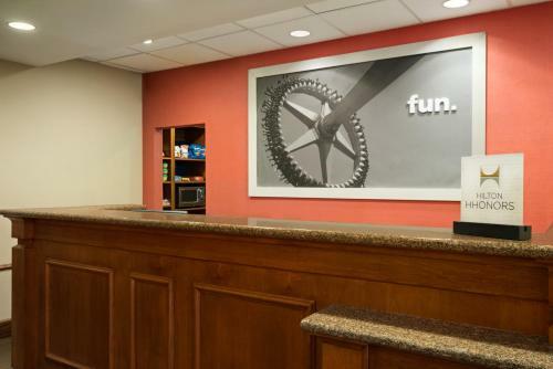 Hotel Hampton Inn & Suites Williamsburg-central