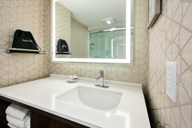 Hotel Holiday Inn Va Beach-oceanside 21st Street