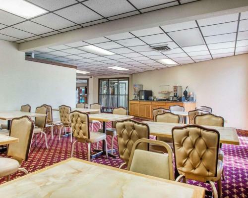 Hotel Econo Lodge Inn & Suites Stevens Point