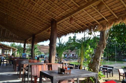 Hotel Banana Beach Resort