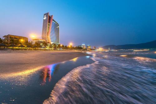 Grand Tourane Hotel Da Nang