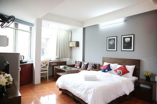 Apartamentos New Land House 8