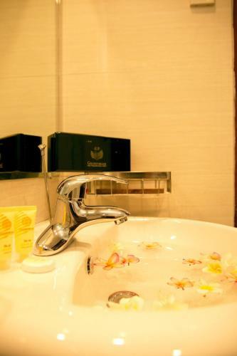 Hotel Golden Beach Nha Trang