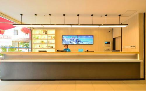 Hotel Hanting Express Jiaxing New Cultural Square