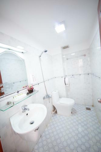 Ck Saigon Central Hotel (Former Is Big Mama Hotel)