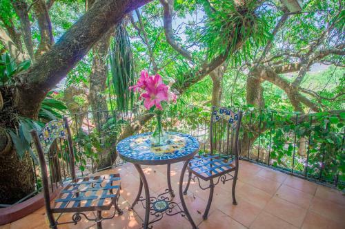 Hotel Mes�n de Leyendas Downtown & Garden
