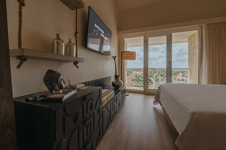 Hotel Renaissance Wind Creek Aruba Resort