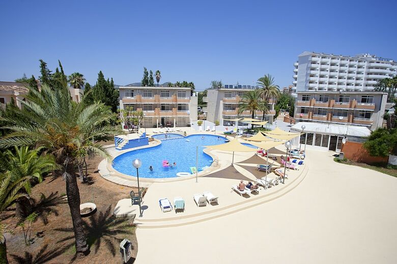 Apartamentos Club Sa Coma