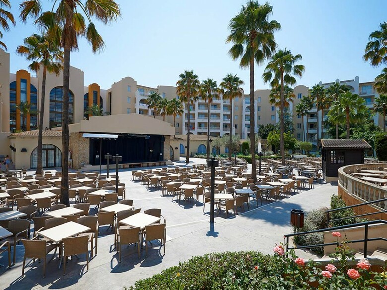 Apartamentos Protur Safari Park