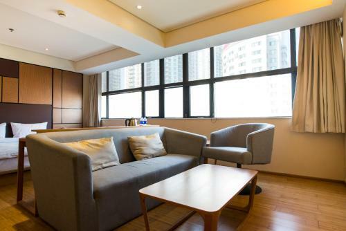 Ji Hotel Changchun Guigu Street
