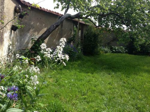 Sainte-suzanne G�te de La Ferme Calme Et Tranquille
