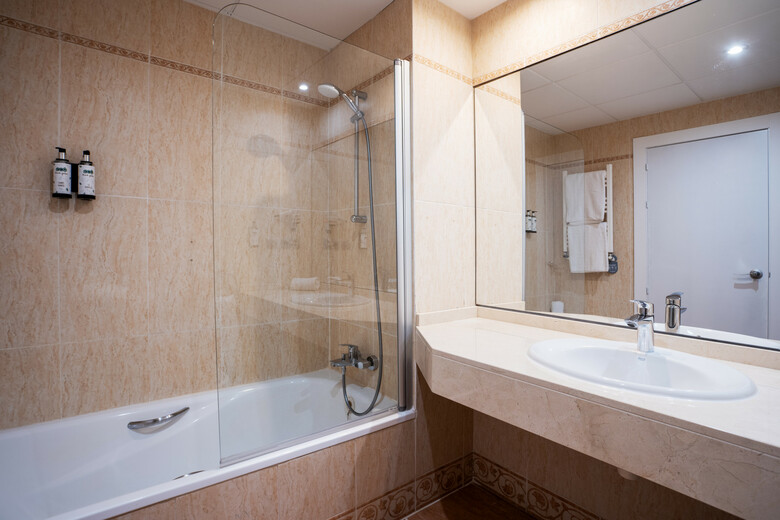 Hotel Ponient Pir�mide Salou By Portaventura World
