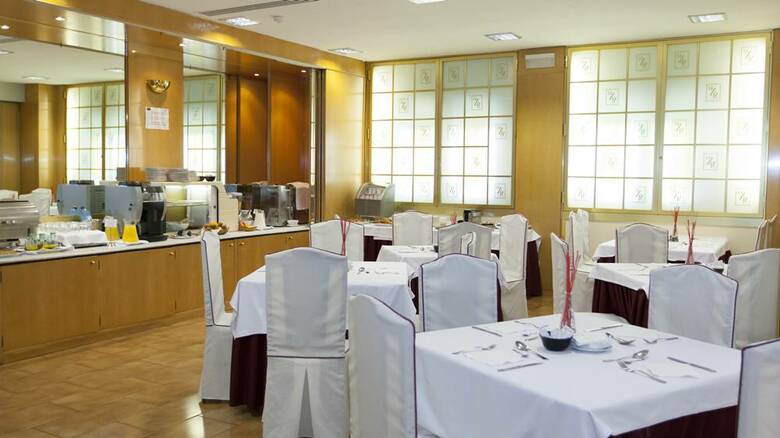 Hotel Husa Zaragoza Royal