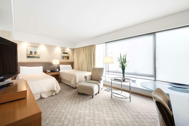 Hotel Doubletree By Hilton Buenos Aires