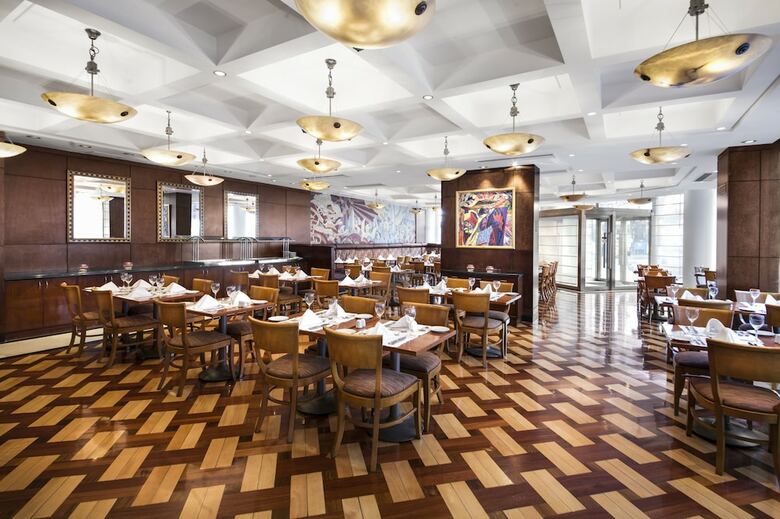 Hotel Doubletree By Hilton Buenos Aires