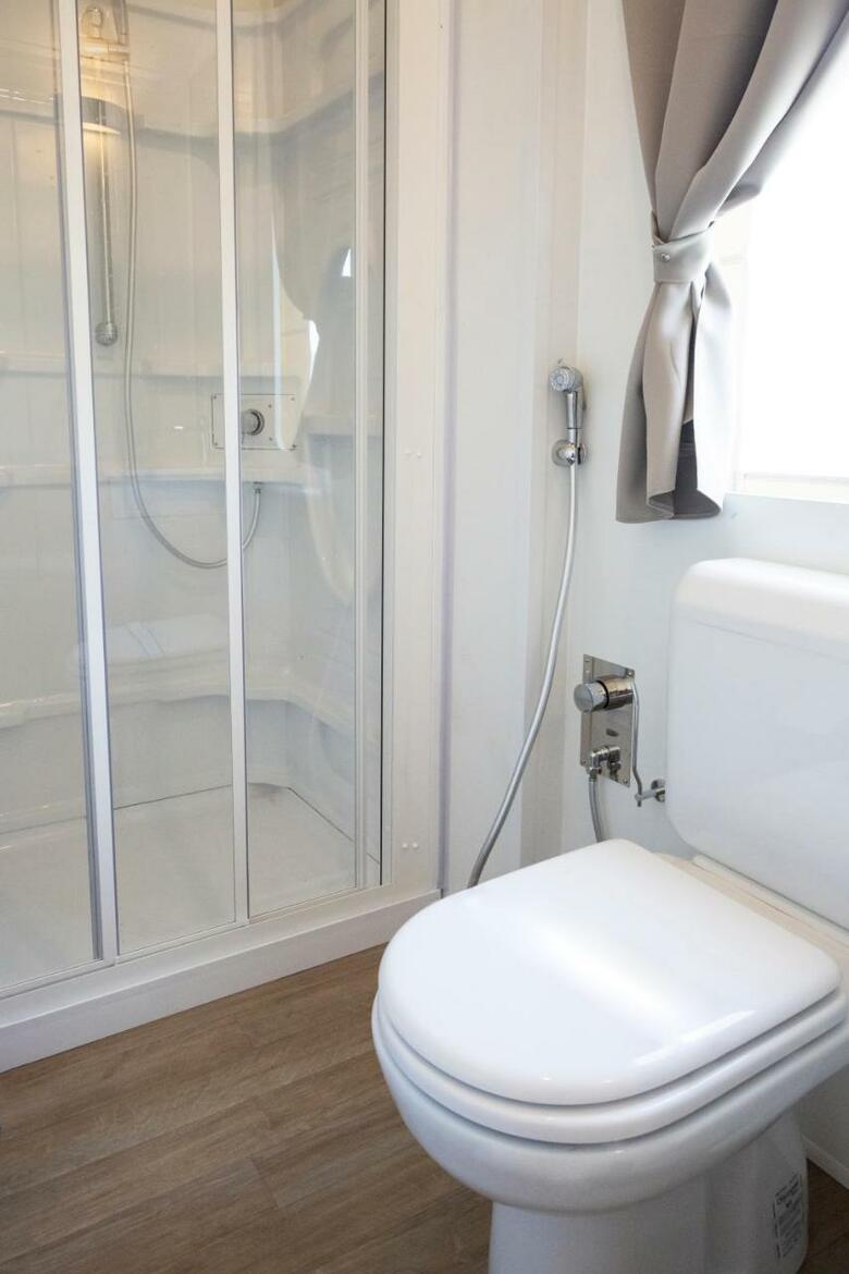 Hu Roma Camping In Town