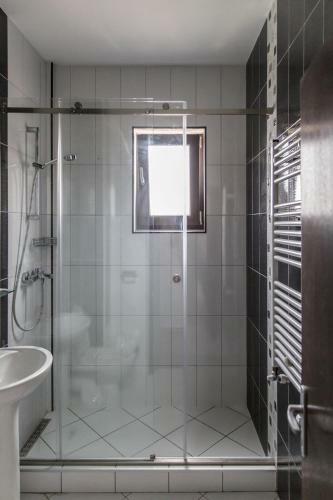 Hostal Mrc Resort Mamaia Nord