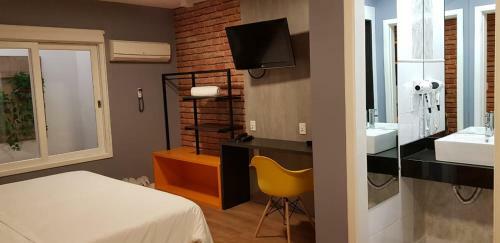 Hotel Motel Giro D'�gua