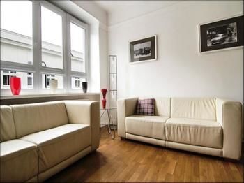 P&o Apartments Dmochowskiego