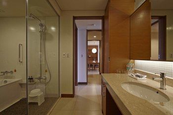 Aparthotel Axia South Cikarang Service Apartment