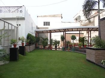 Hotel Oyo Rooms Garh Road Meerut