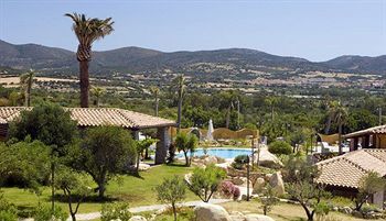 Hotel Cruccuris Resort